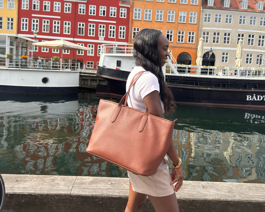 The TENI Maxi Tote