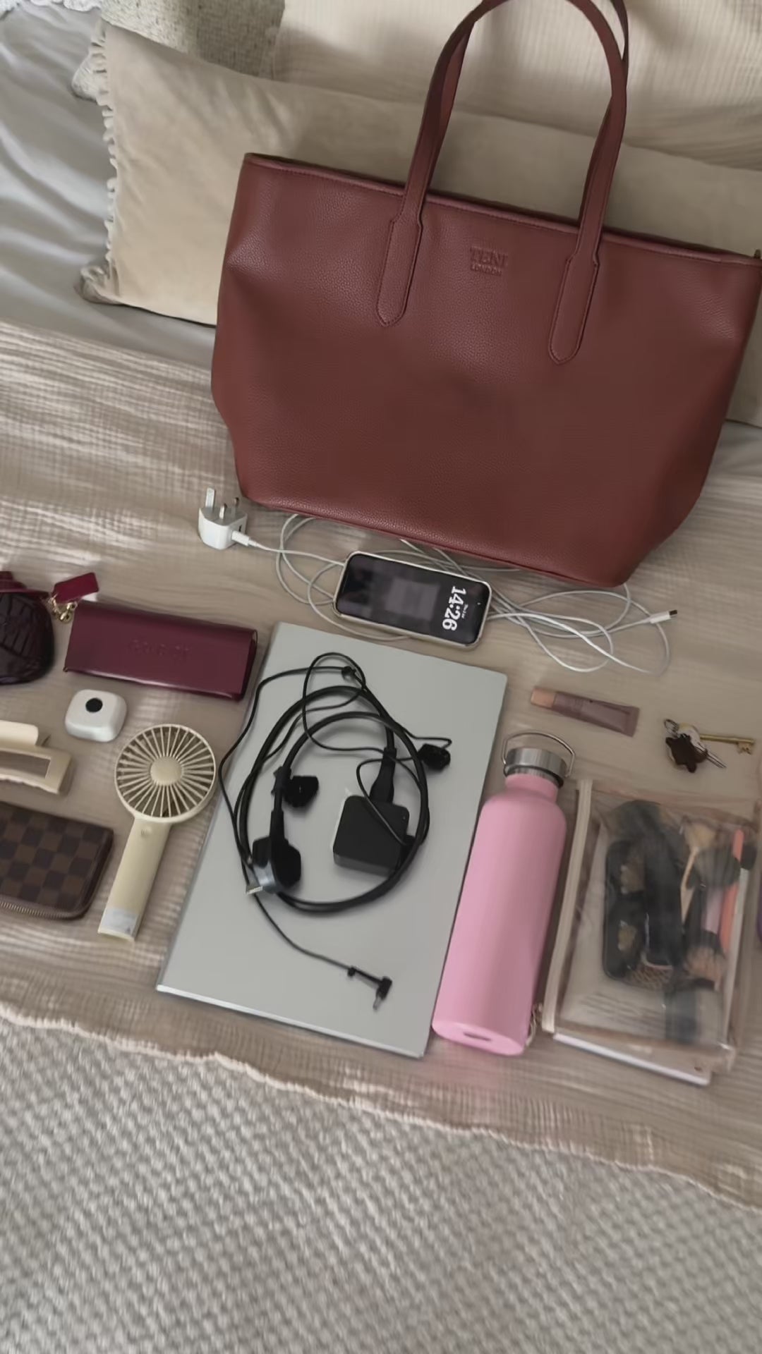 The TENI Maxi Tote